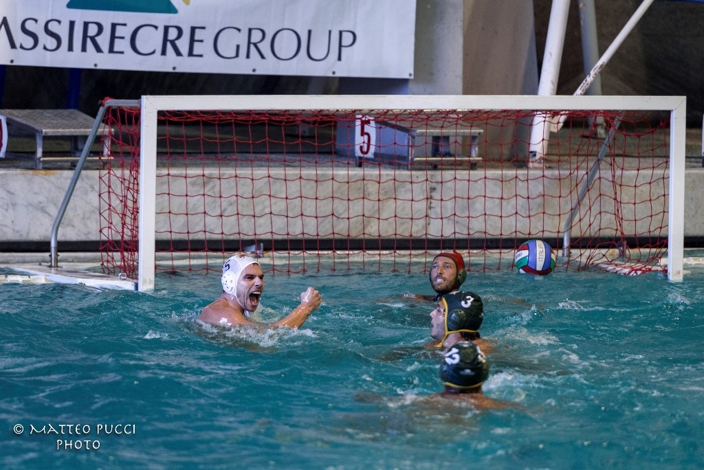 Bezic esulta con Ortigia