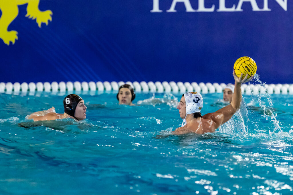 Andrea Poli contro l’Olympic